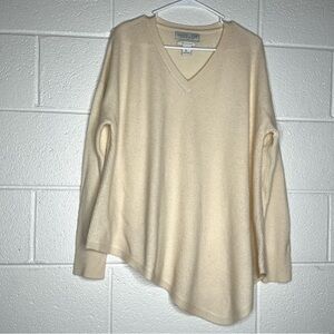 Rachel Zoe Cashmere Cream V-Neck Asymmetrical Sweater in EUC